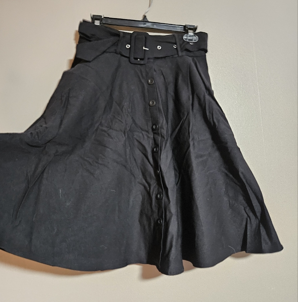 Blk Medium Belle Pogue Skirt